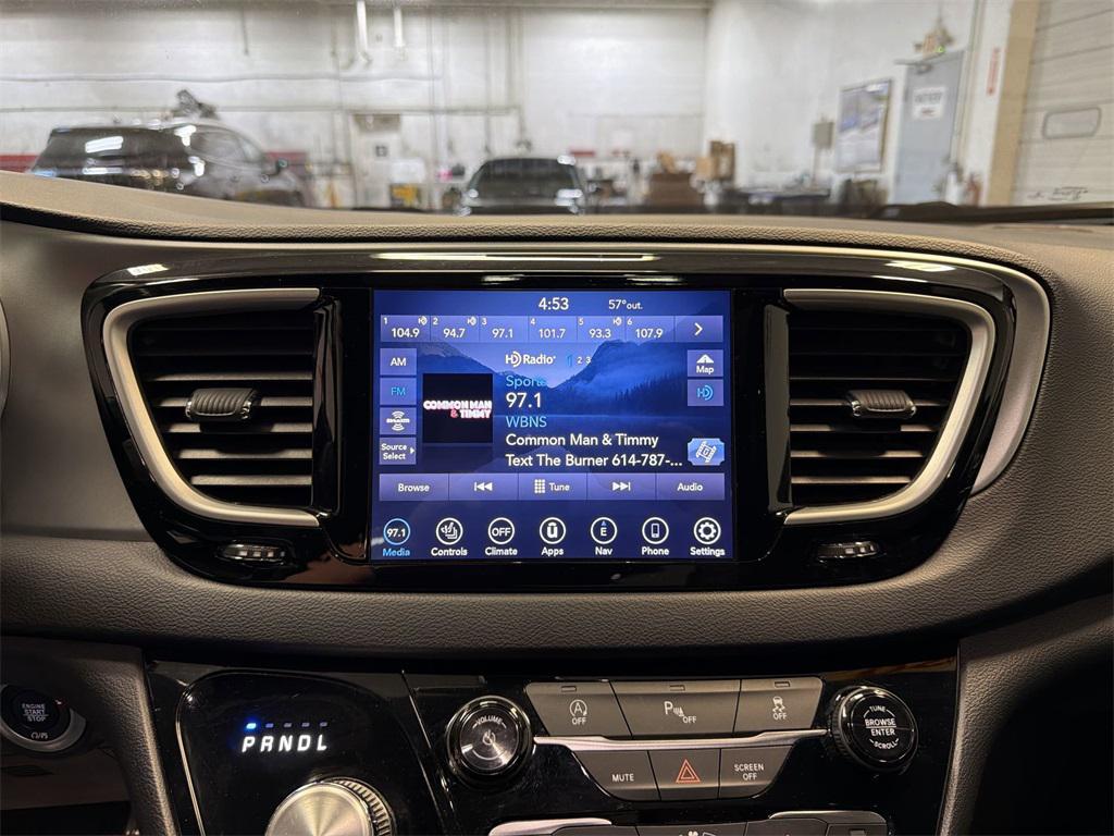 used 2020 Chrysler Pacifica car