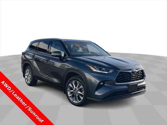 used 2020 Toyota Highlander car, priced at $31,474