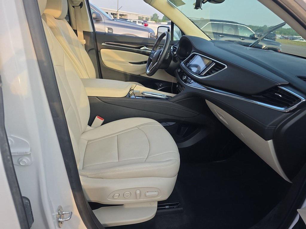 used 2023 Buick Enclave car, priced at $33,885