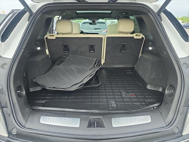 used 2023 Cadillac XT5 car, priced at $40,995