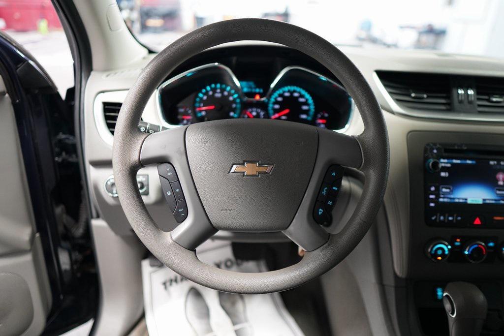 used 2017 Chevrolet Traverse car, priced at $11,993