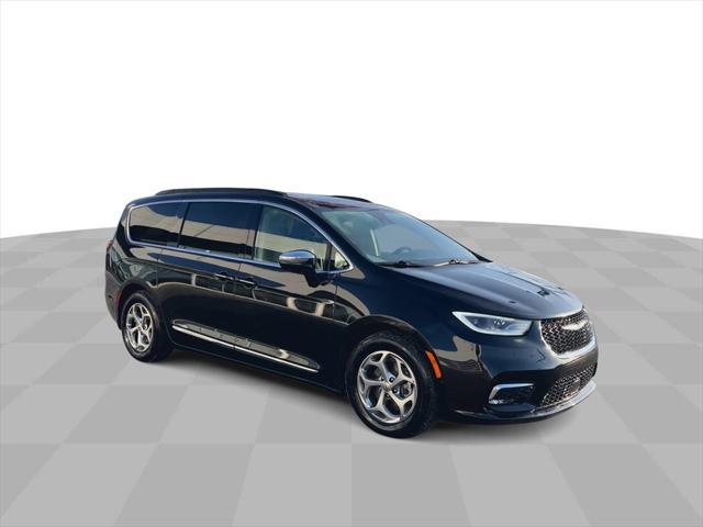 used 2022 Chrysler Pacifica car, priced at $27,384