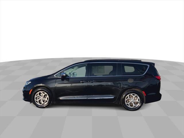 used 2022 Chrysler Pacifica car, priced at $27,384