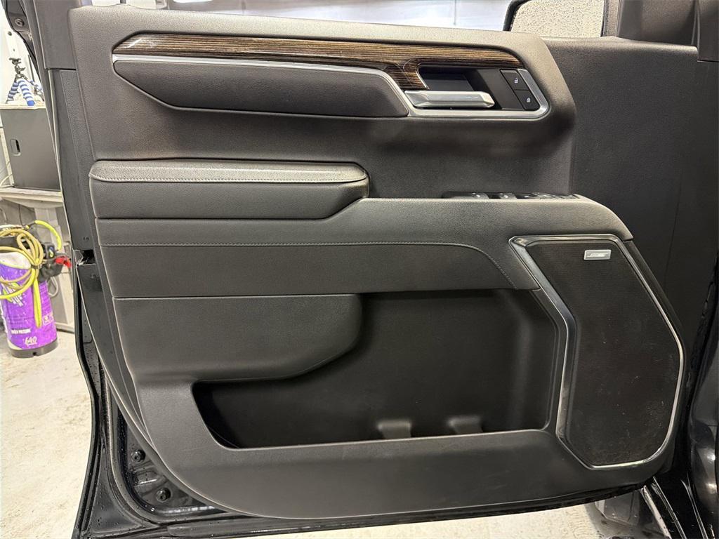 used 2023 GMC Sierra 1500 car, priced at $41,999