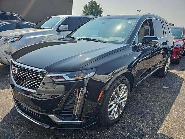 used 2024 Cadillac XT6 car, priced at $53,998