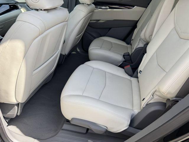 used 2024 Cadillac XT6 car, priced at $53,998
