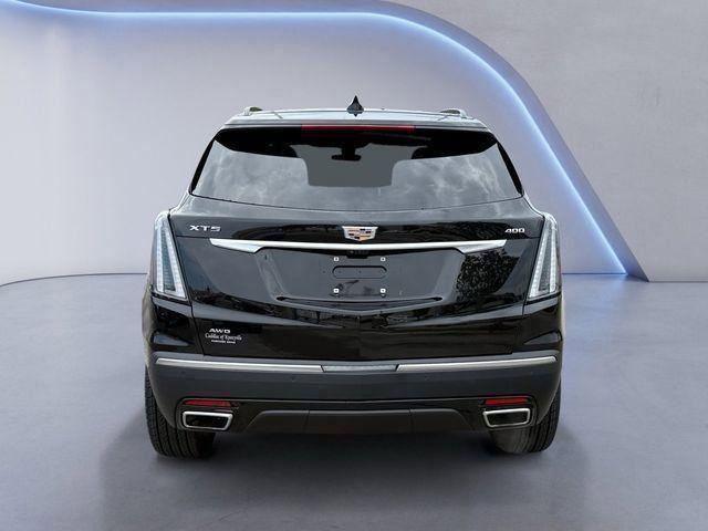 used 2021 Cadillac XT5 car, priced at $38,991
