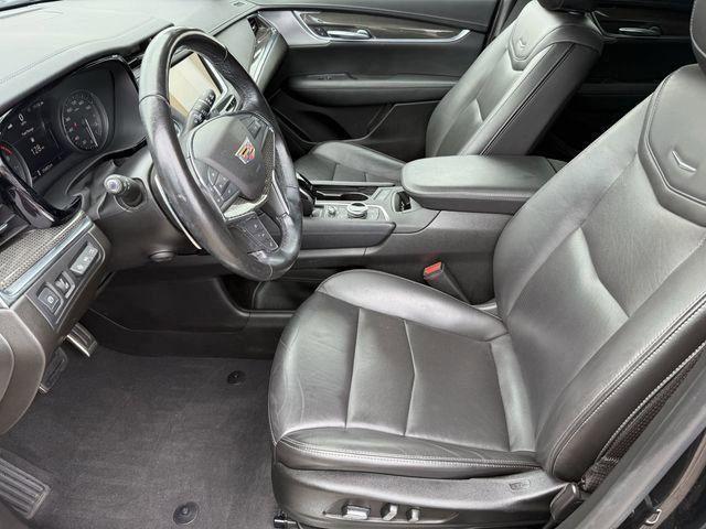 used 2021 Cadillac XT5 car, priced at $38,991