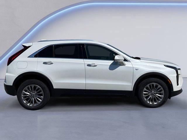 new 2025 Cadillac XT4 car, priced at $50,615