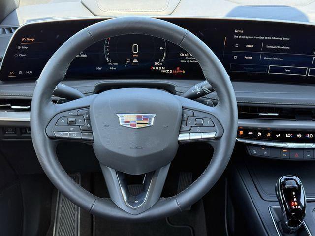 new 2025 Cadillac XT4 car, priced at $50,615