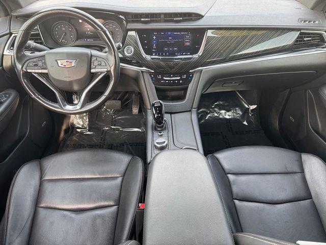 used 2022 Cadillac XT6 car, priced at $37,991