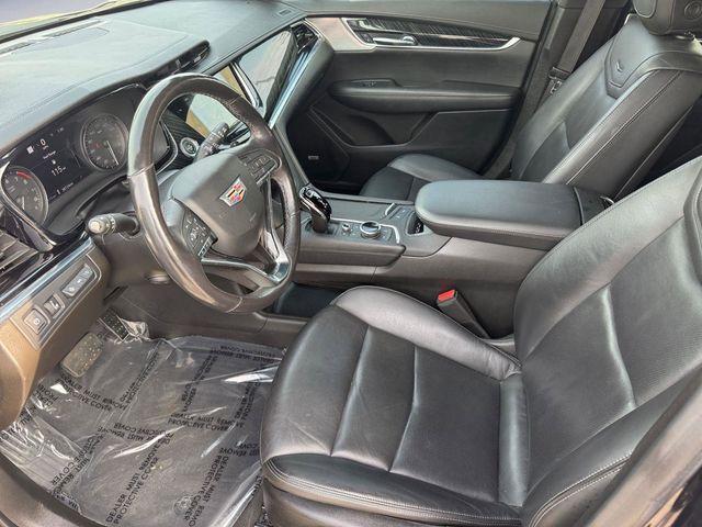 used 2022 Cadillac XT6 car, priced at $37,991