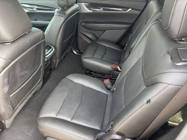 used 2022 Cadillac XT6 car, priced at $37,991