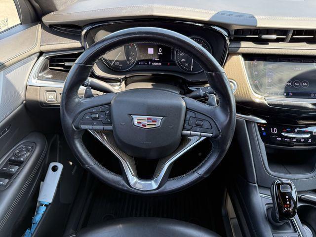 used 2020 Cadillac XT6 car, priced at $33,400