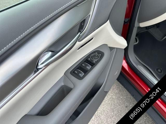 new 2025 Cadillac XT5 car, priced at $61,090