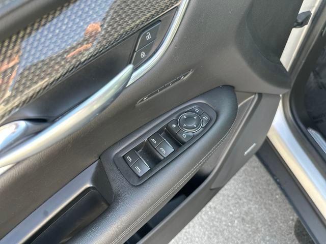 used 2020 Cadillac XT5 car, priced at $22,998