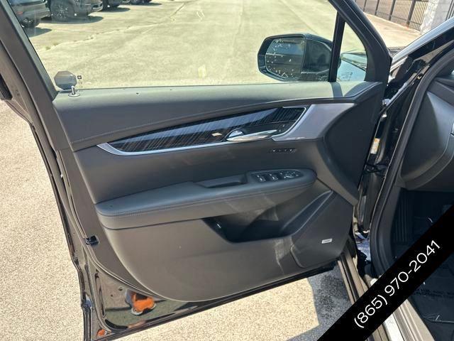 new 2025 Cadillac XT6 car, priced at $61,865