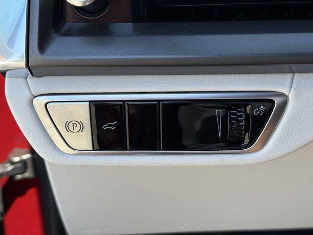 new 2026 Cadillac VISTIQ car, priced at $81,115