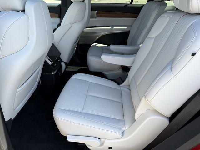 new 2026 Cadillac VISTIQ car, priced at $81,115