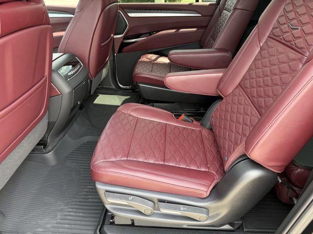 new 2025 Cadillac Escalade ESV car