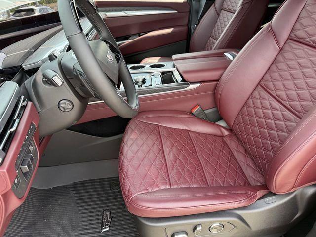 new 2025 Cadillac Escalade ESV car