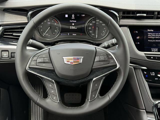 new 2025 Cadillac XT5 car, priced at $59,090