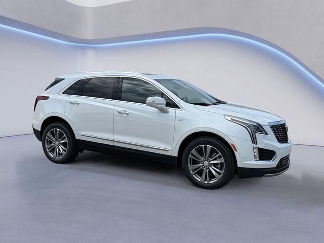 new 2025 Cadillac XT5 car, priced at $59,090