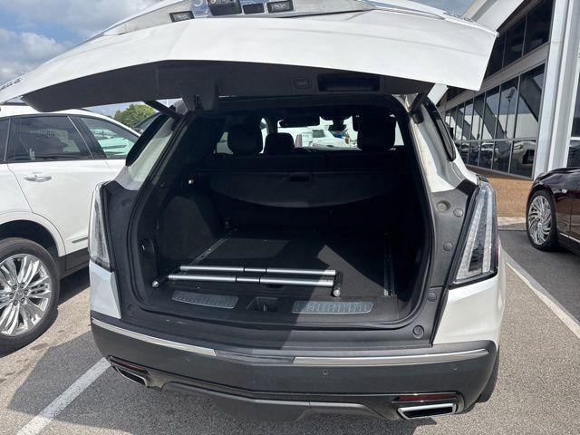 used 2021 Cadillac XT5 car, priced at $33,998