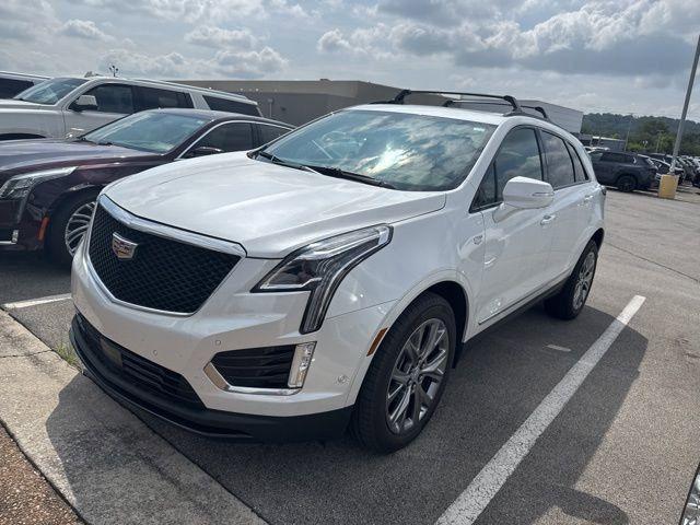 used 2021 Cadillac XT5 car, priced at $33,998