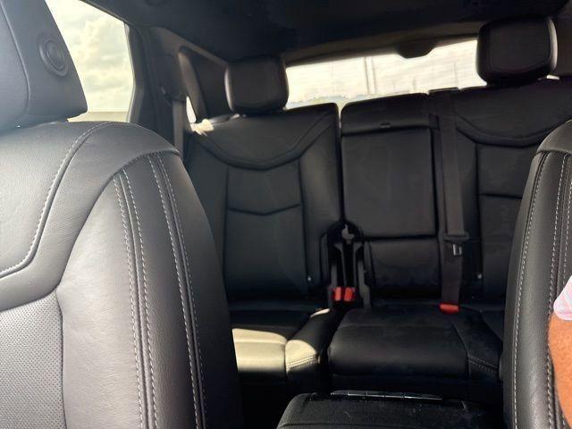 used 2021 Cadillac XT5 car, priced at $33,998