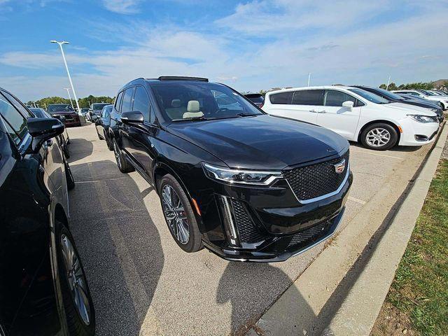 used 2023 Cadillac XT6 car, priced at $52,991