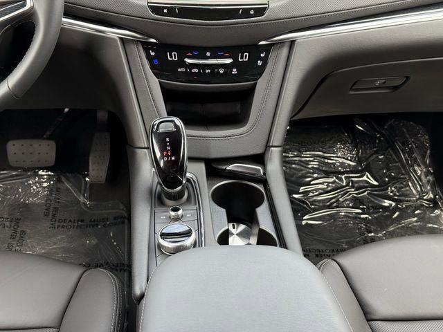 new 2025 Cadillac XT5 car, priced at $60,965