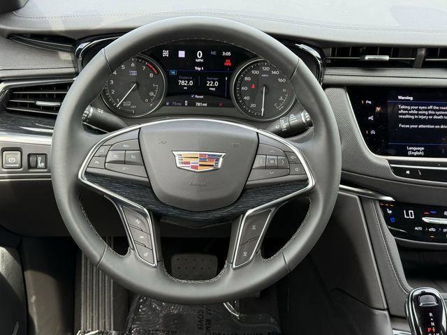 new 2025 Cadillac XT5 car, priced at $60,965