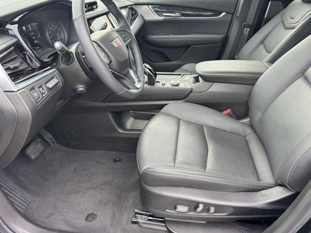 used 2024 Cadillac XT6 car, priced at $53,991