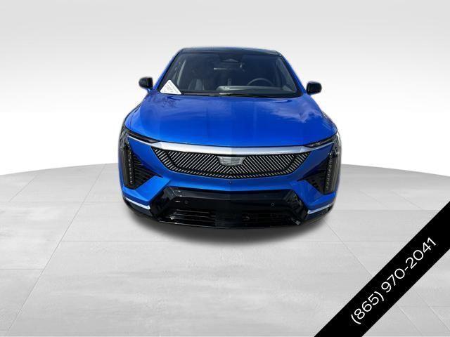 new 2025 Cadillac OPTIQ car, priced at $57,215