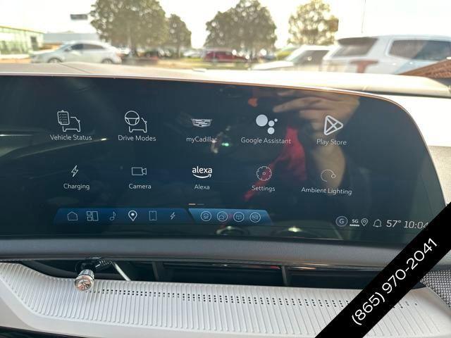 new 2025 Cadillac OPTIQ car, priced at $57,215