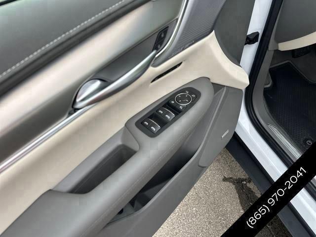 new 2025 Cadillac XT5 car, priced at $54,515