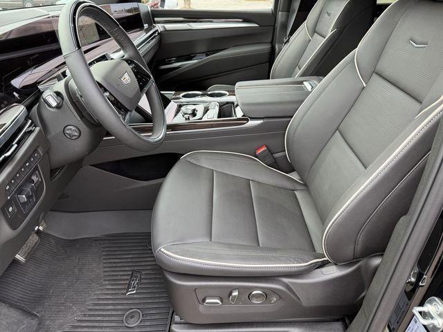 new 2025 Cadillac Escalade ESV car