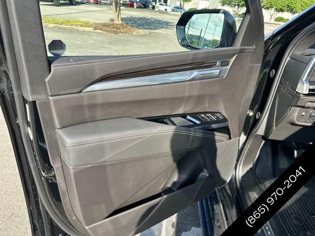 used 2025 Cadillac Escalade ESV car