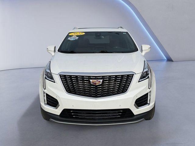 used 2022 Cadillac XT5 car, priced at $36,991