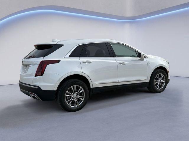 used 2022 Cadillac XT5 car, priced at $36,991