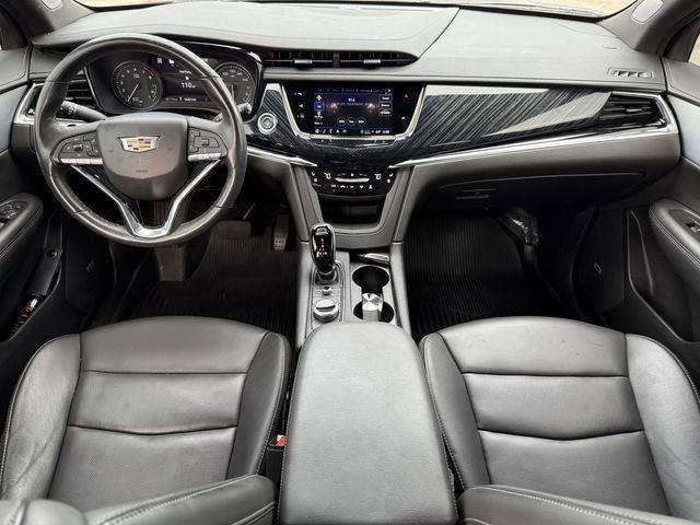 used 2024 Cadillac XT6 car, priced at $48,991