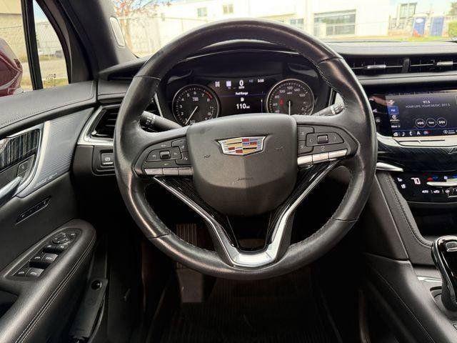 used 2024 Cadillac XT6 car, priced at $48,991