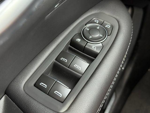 used 2025 Cadillac XT5 car, priced at $61,998