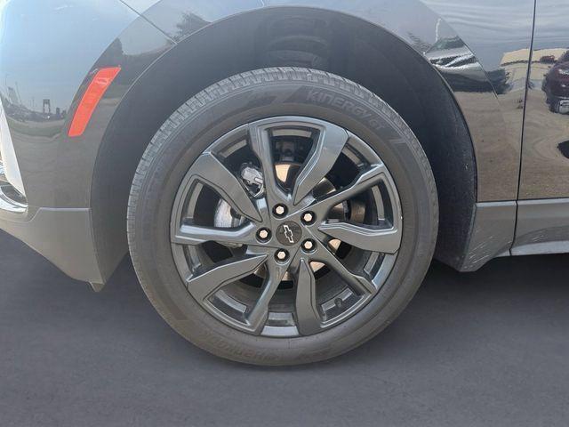 used 2022 Chevrolet Equinox car, priced at $24,691