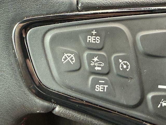 used 2022 Chevrolet Equinox car, priced at $24,371