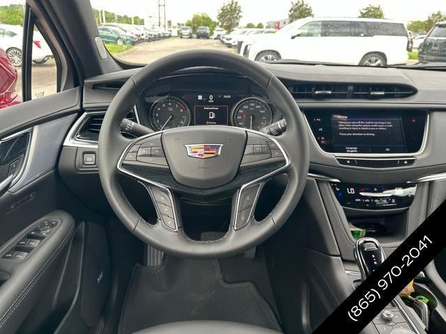 new 2025 Cadillac XT5 car, priced at $60,060