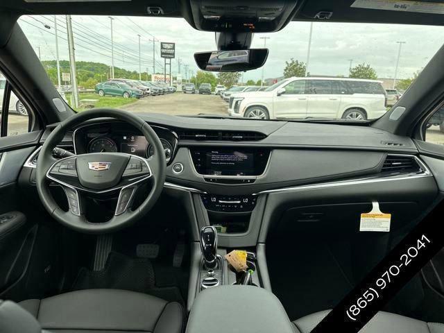 new 2025 Cadillac XT5 car, priced at $60,060