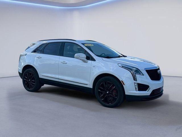 used 2024 Cadillac XT5 car, priced at $48,991