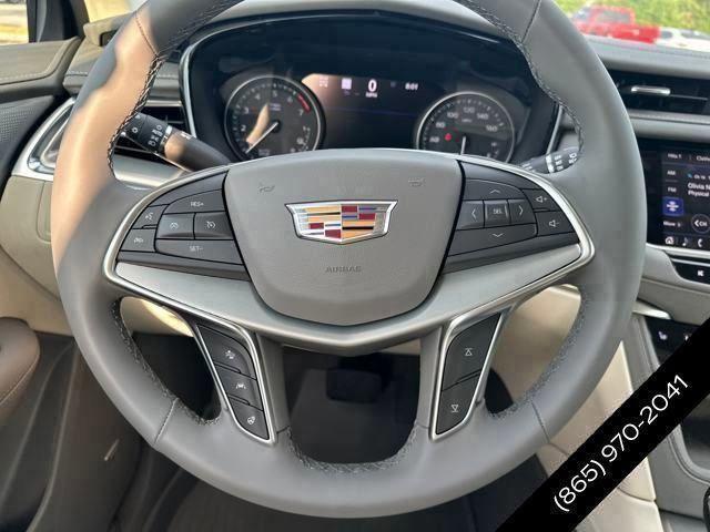 new 2025 Cadillac XT5 car, priced at $58,184